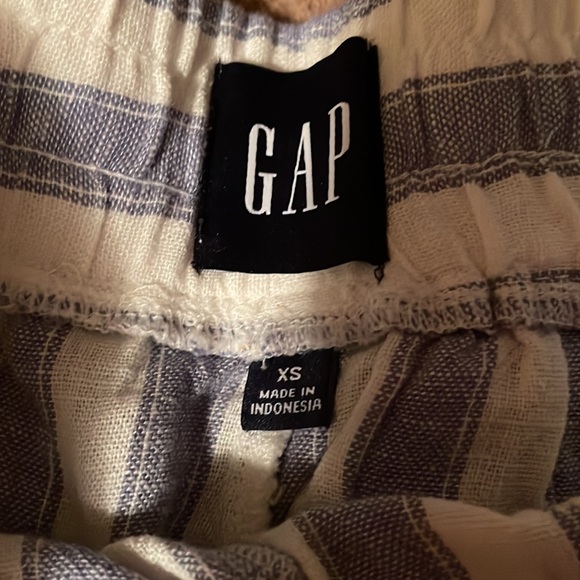 Gap shorts - Picture 3 of 4